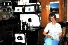 mary-hart-1978